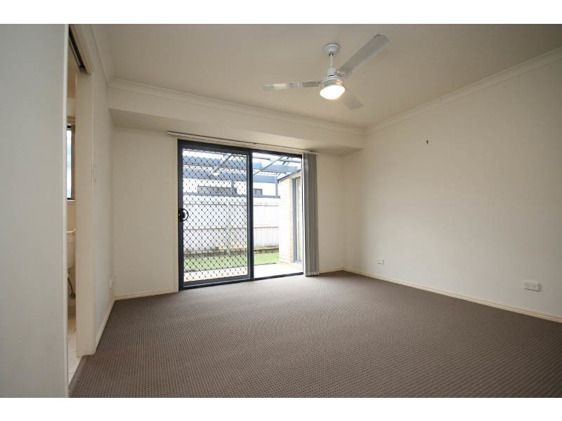 1 Carree Street, Caloundra West QLD 4551