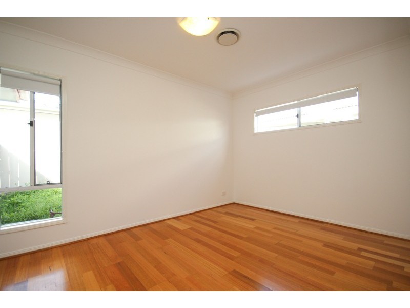 32 Crater Street, Caloundra West QLD 4551