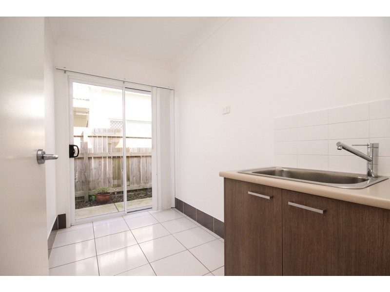 32 Crater Street, Caloundra West QLD 4551