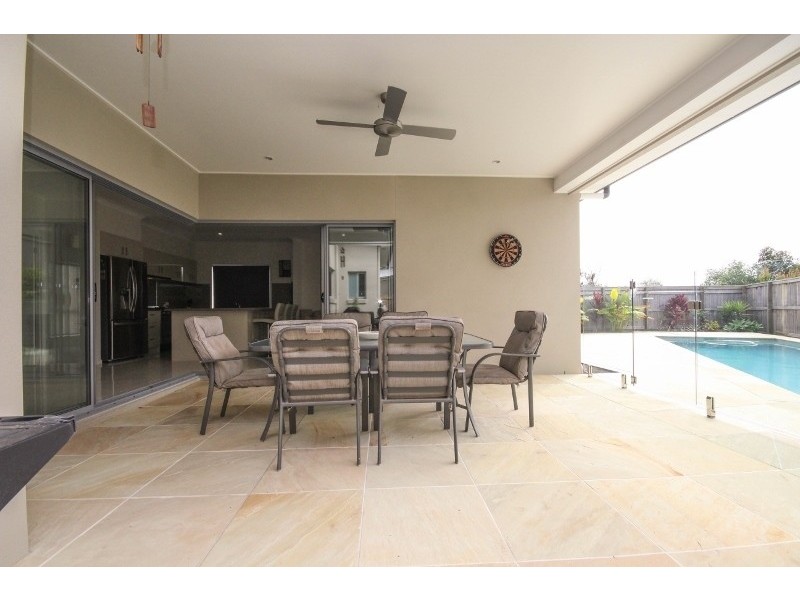 35 Sapphire Street, Caloundra West QLD 4551