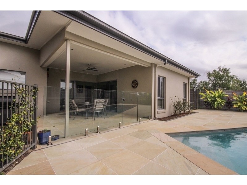 35 Sapphire Street, Caloundra West QLD 4551