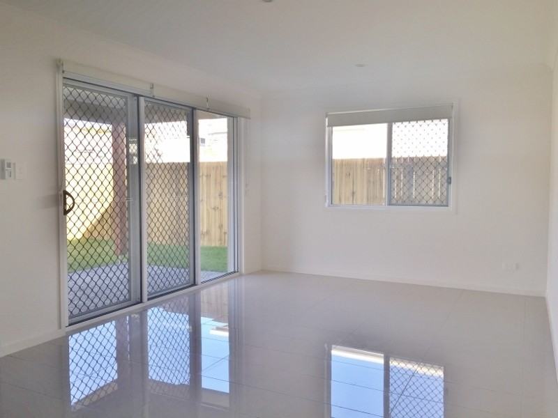 65 Wilderness Circuit, Little Mountain QLD 4551