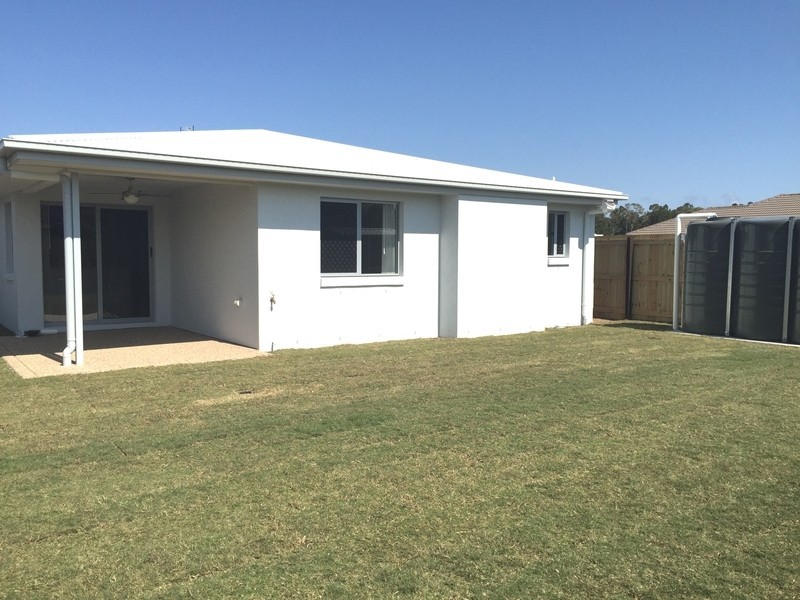 8 Teal Street, Caloundra West QLD 4551