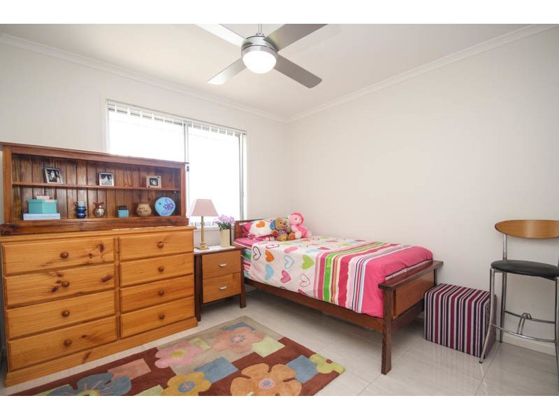 28 Sapphire Street, Caloundra West QLD 4551