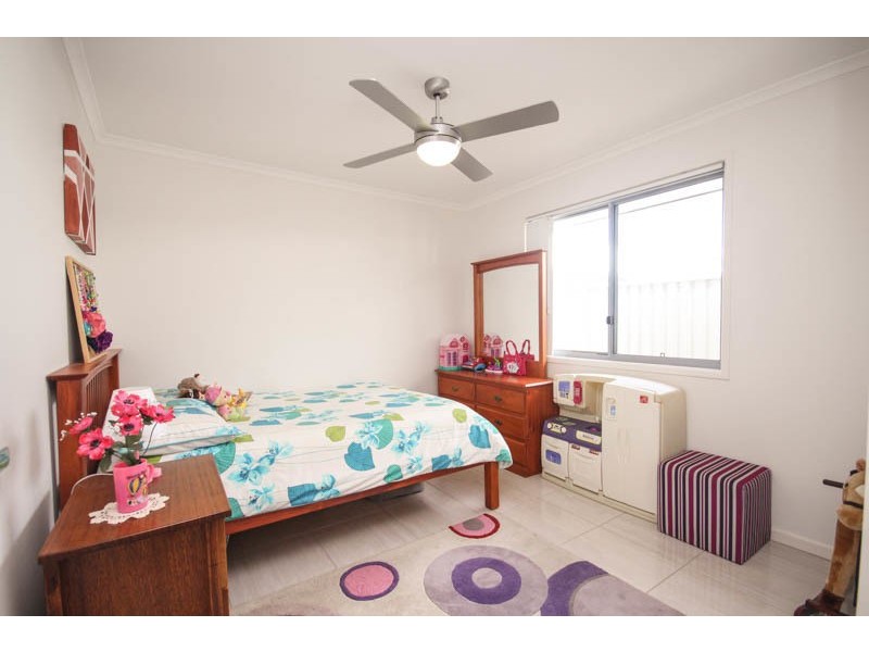 28 Sapphire Street, Caloundra West QLD 4551