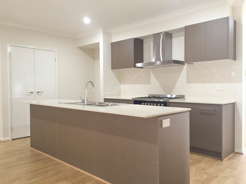 29 Ruby Crescent, Meridan Plains QLD 4551