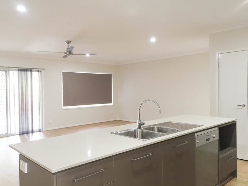 29 Ruby Crescent, Meridan Plains QLD 4551