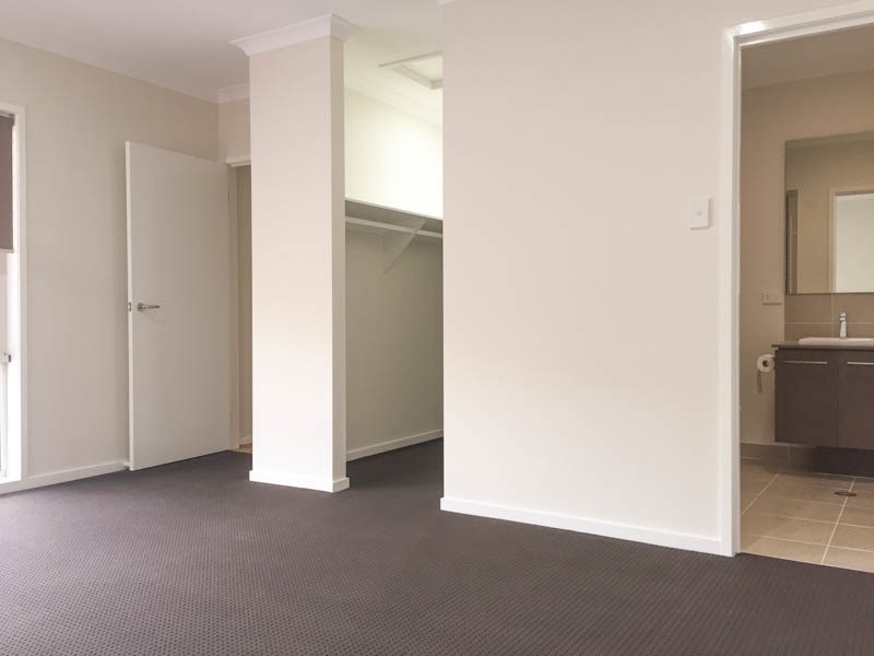 29 Ruby Crescent, Meridan Plains QLD 4551