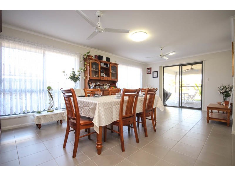 61 Feathertop Circuit, Caloundra West QLD 4551