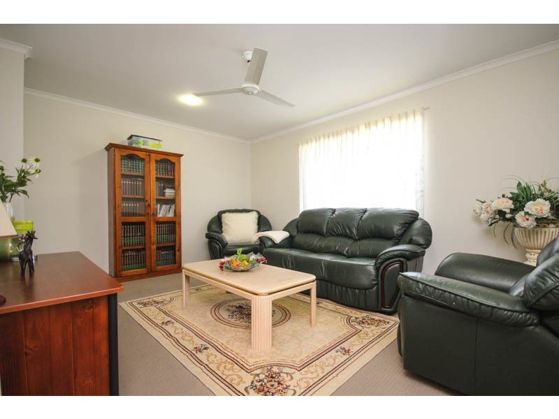 61 Feathertop Circuit, Caloundra West QLD 4551