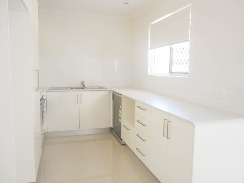 1/8 Little Mountain Drive, Little Mountain QLD 4551