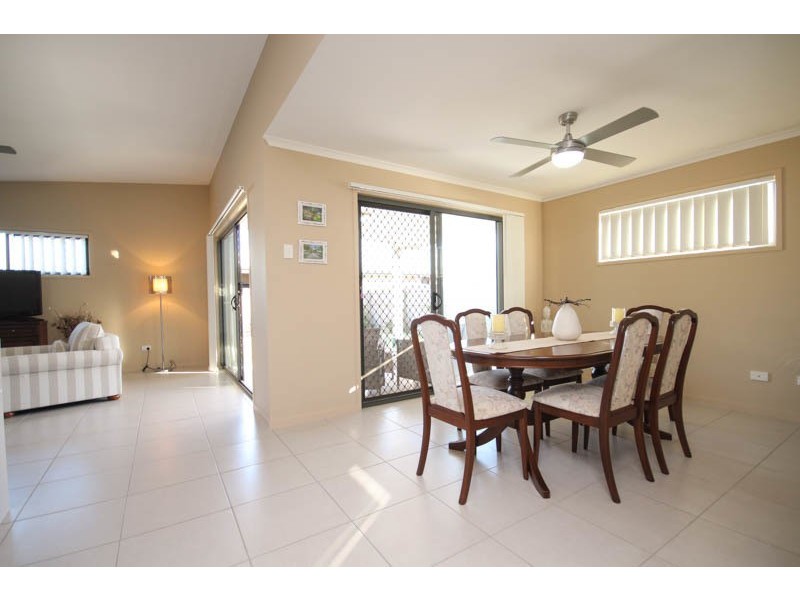 36 Copper Crescent, Caloundra West QLD 4551