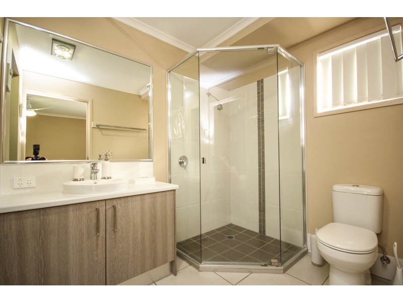 36 Copper Crescent, Caloundra West QLD 4551