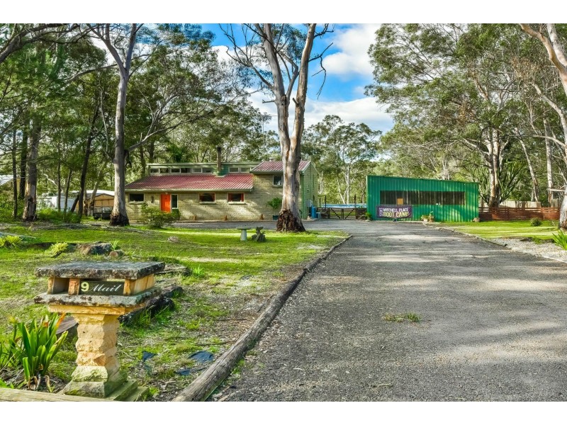 9 Mitchell Place, Douglas Park NSW 2569