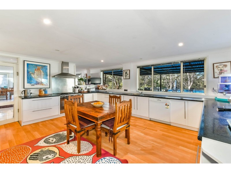 9 Mitchell Place, Douglas Park NSW 2569