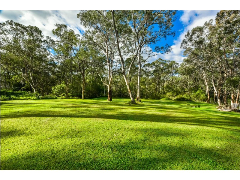 9 Mitchell Place, Douglas Park NSW 2569