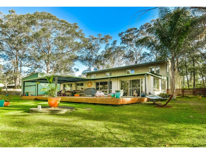 9 Mitchell Place, Douglas Park NSW 2569