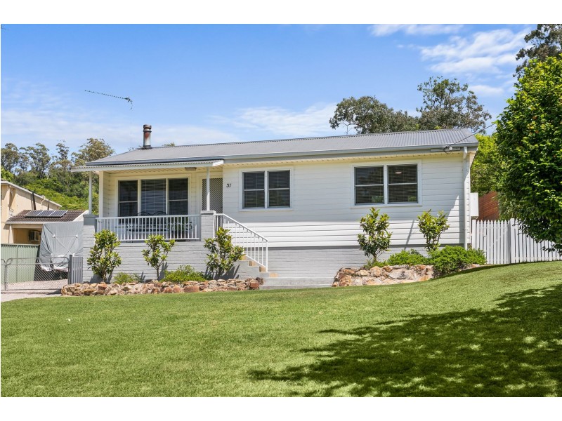 51 Lumsdaine Street, Picton NSW 2571