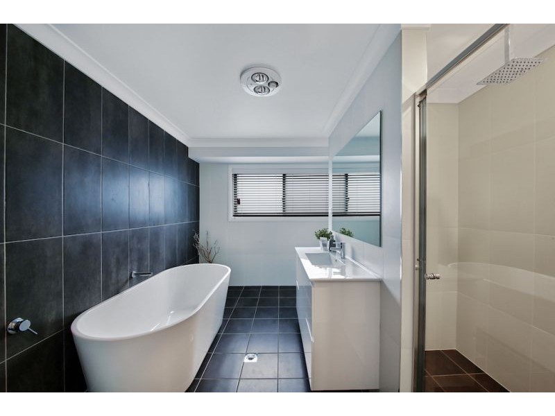 19 Yallambi Street, Picton NSW 2571