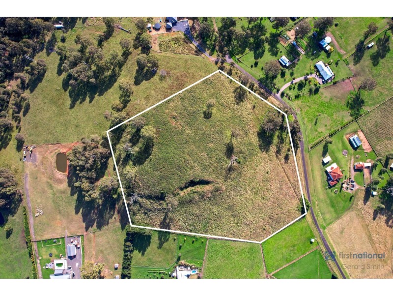 95 Lyrebird Road, Pheasants Nest NSW 2574