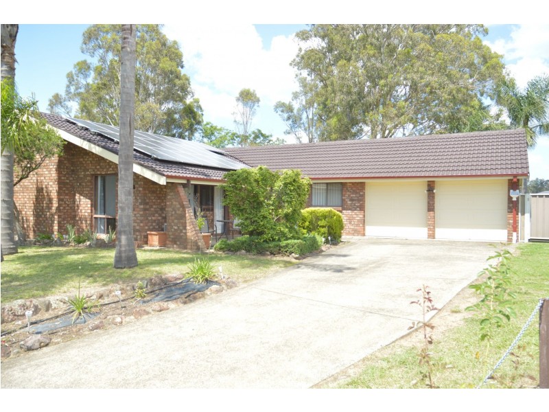15 Stuart Place, Tahmoor NSW 2573