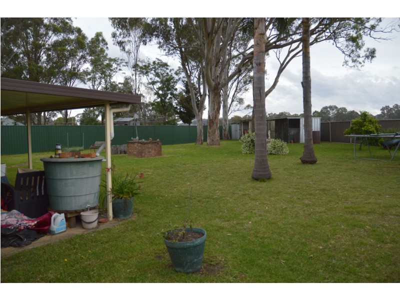 15 Stuart Place, Tahmoor NSW 2573