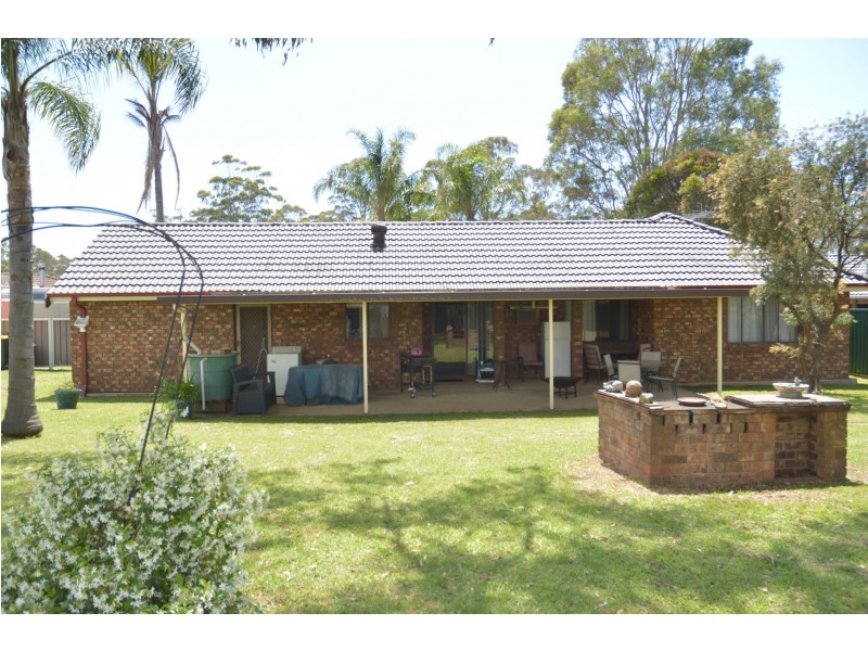 15 Stuart Place, Tahmoor NSW 2573