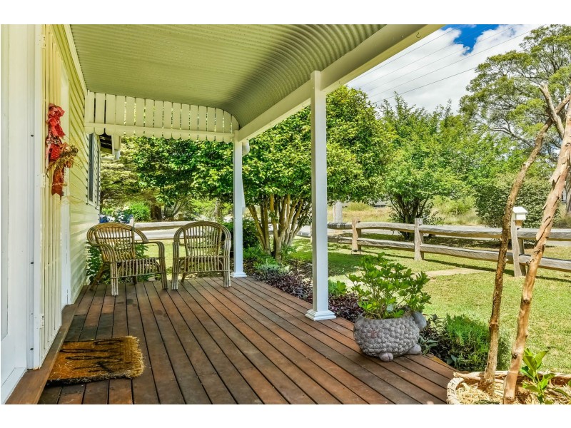 20 Station Street, Thirlmere NSW 2572