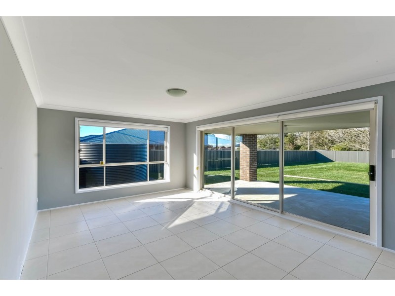 6A Ella Street, Hill Top NSW 2575