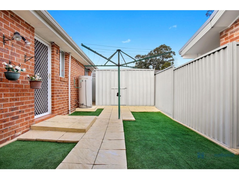 12/25-33 Abelia Street, Tahmoor NSW 2573