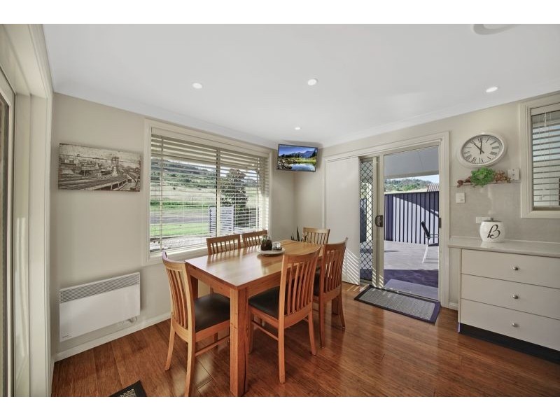 1 Emmett Close, Picton NSW 2571