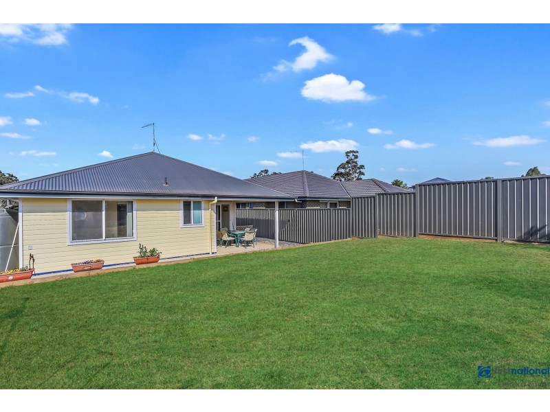 39 Kurrajong Crescent, Tahmoor NSW 2573
