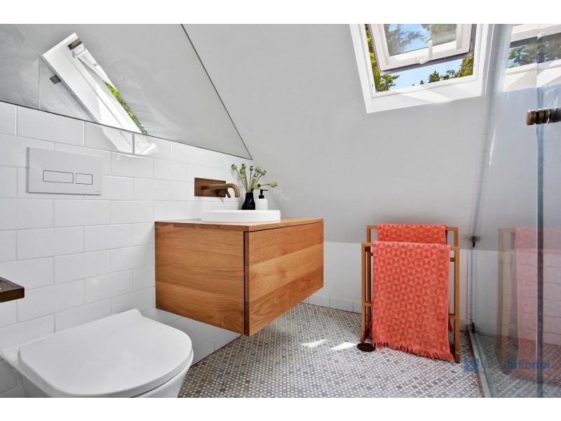 330 Argyle Street, Picton NSW 2571