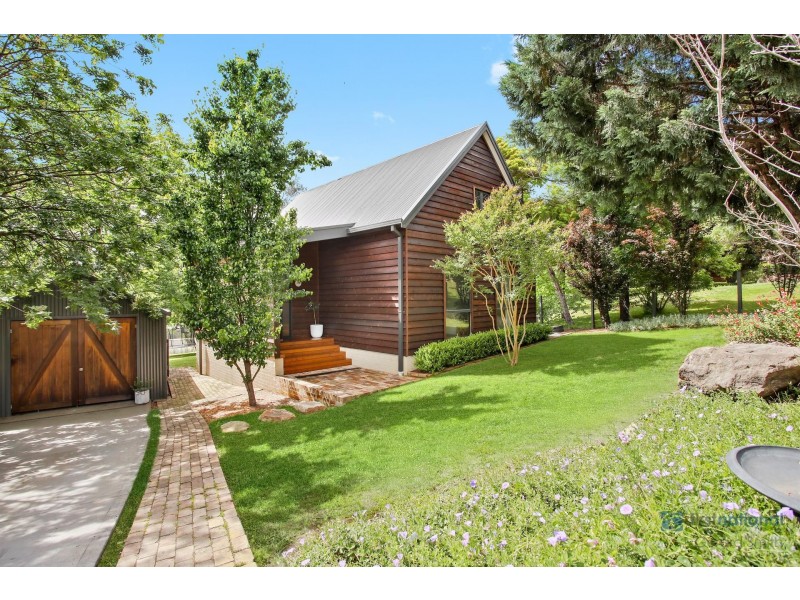 330 Argyle Street, Picton NSW 2571