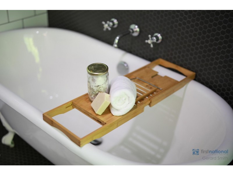 330 Argyle Street, Picton NSW 2571