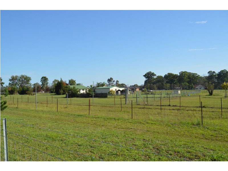 10 Lawson Road, Pheasants Nest NSW 2574
