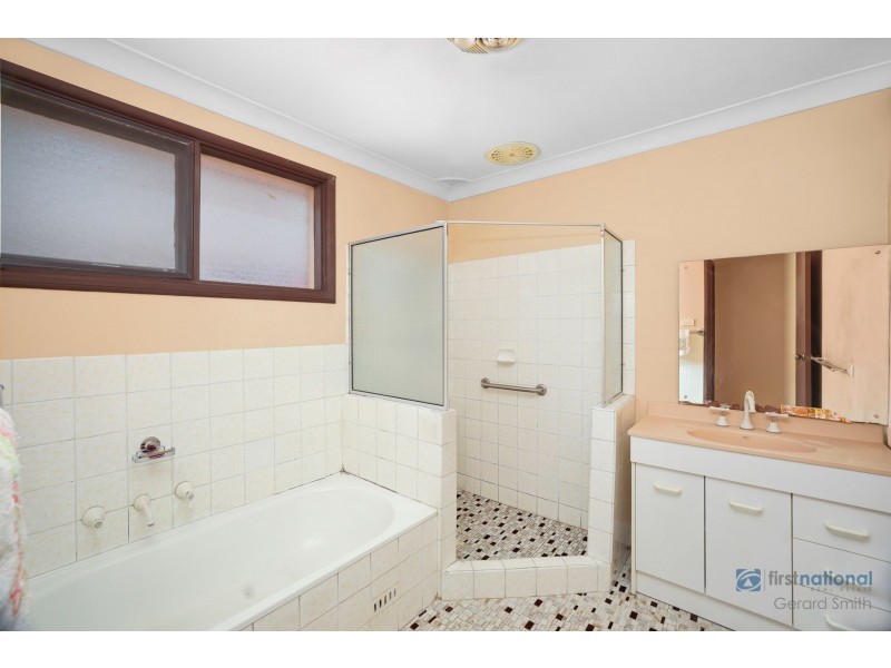 43 Hill Street, Picton NSW 2571