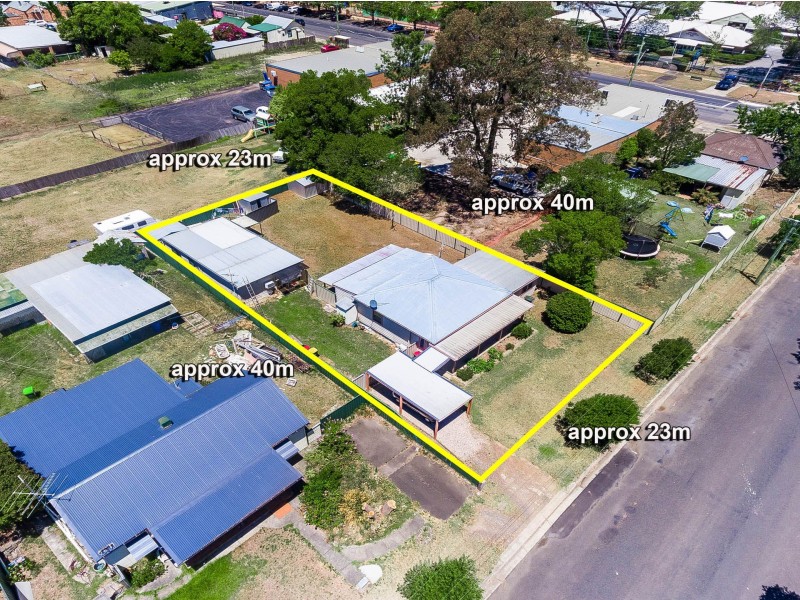 64 Carlton Road, Thirlmere NSW 2572