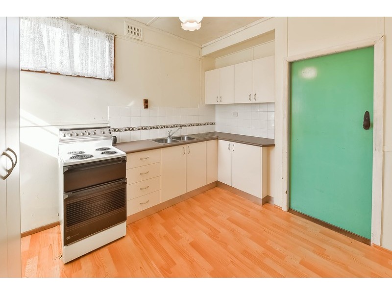 43 Fraser Street, Tahmoor NSW 2573
