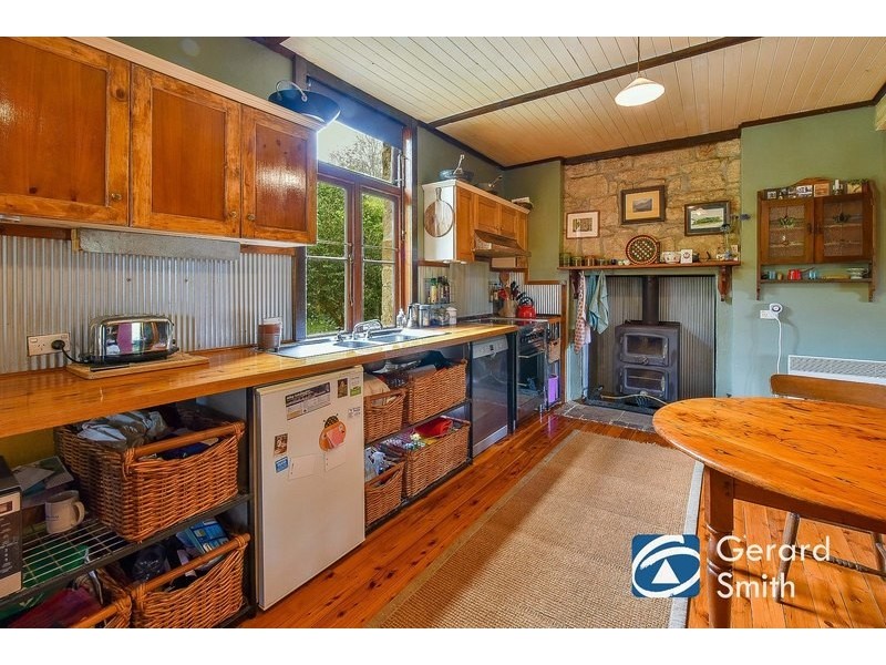 99 Kendall Street, Thirlmere NSW 2572