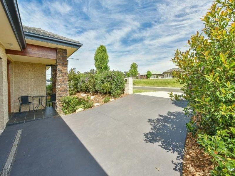 15 Maloney Chase, Wilton NSW 2571