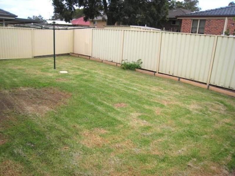 345B Thirlmere Way, Thirlmere NSW 2572