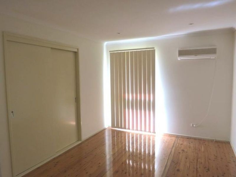95 Nightingale Road, Pheasants Nest NSW 2574