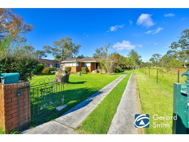 78 Thirlmere Way, Tahmoor NSW 2573