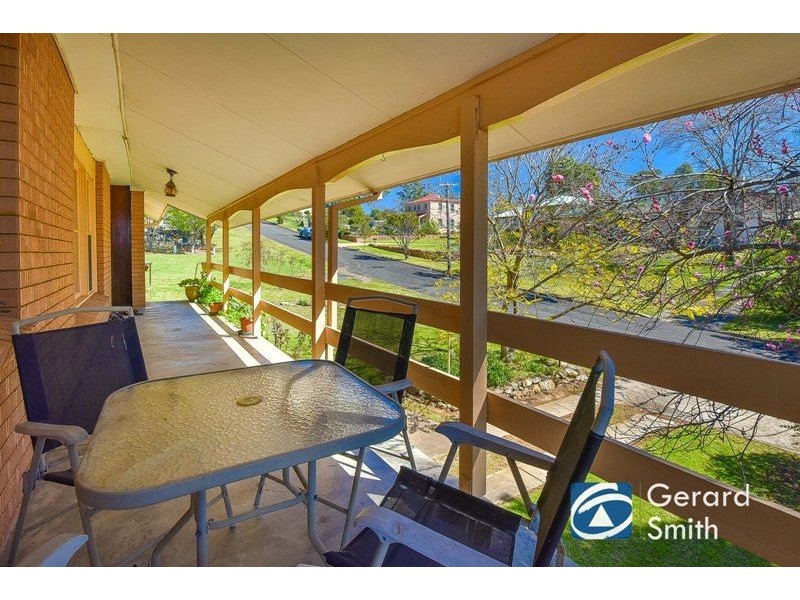 2 Heathcote Street, Picton NSW 2571