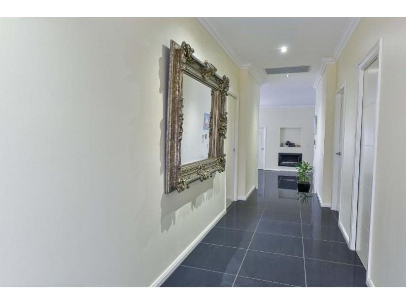 15 Maloney Chase, Wilton NSW 2571