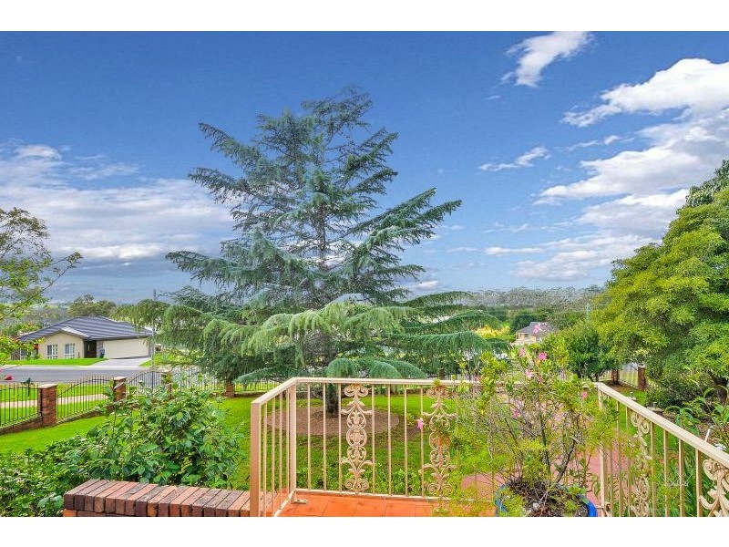 44 Myrtle Creek Avenue, Tahmoor NSW 2573