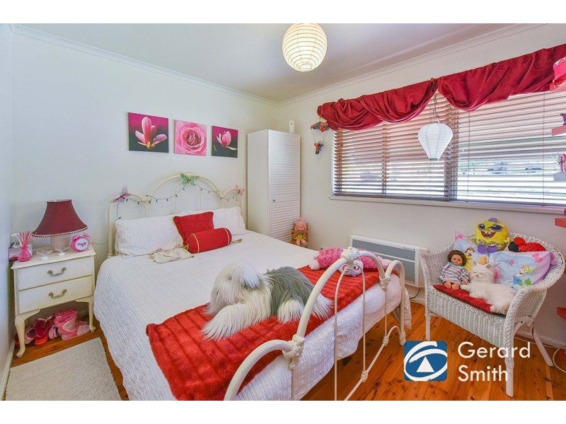 5 Mitchell Place, Douglas Park NSW 2569