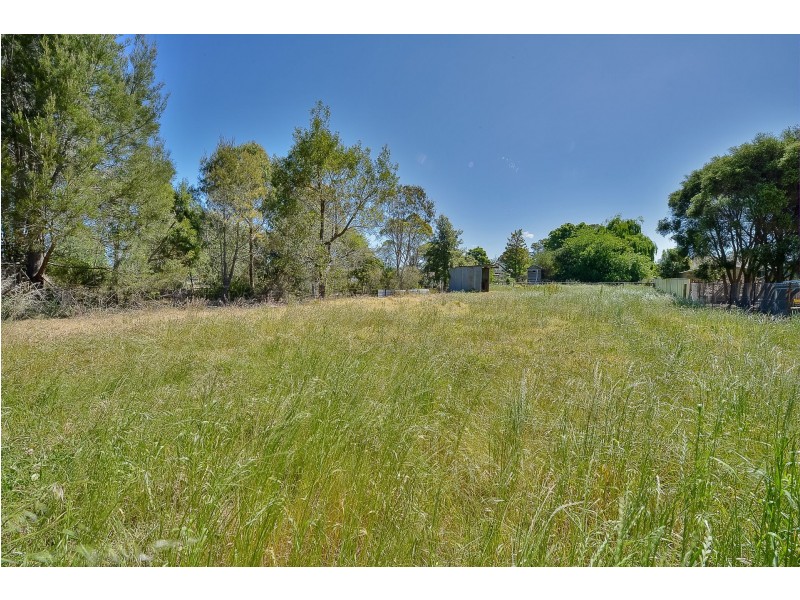 80 Westbourne Avenue, Thirlmere NSW 2572