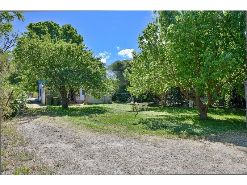 80 Westbourne Avenue, Thirlmere NSW 2572